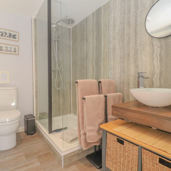 10-20240808_085304610_iOS