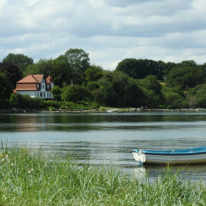 claus-h-godbersen-Q5e-fXacU0c-unsplash