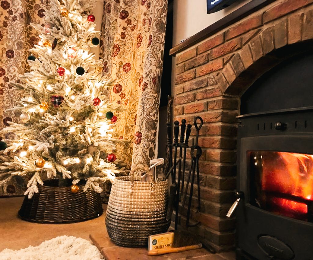 PHOTO-2022-11-23-11-44-07 copy 4